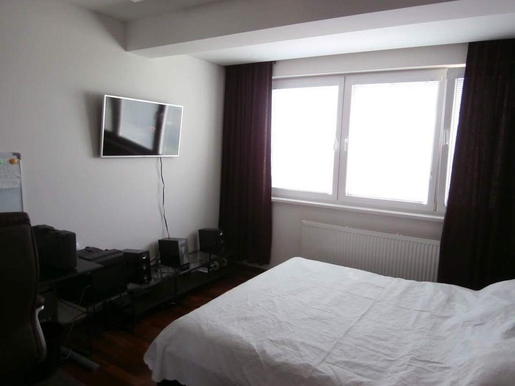 Apartman Deluxe バンスカー・ビストリツァ エクステリア 写真