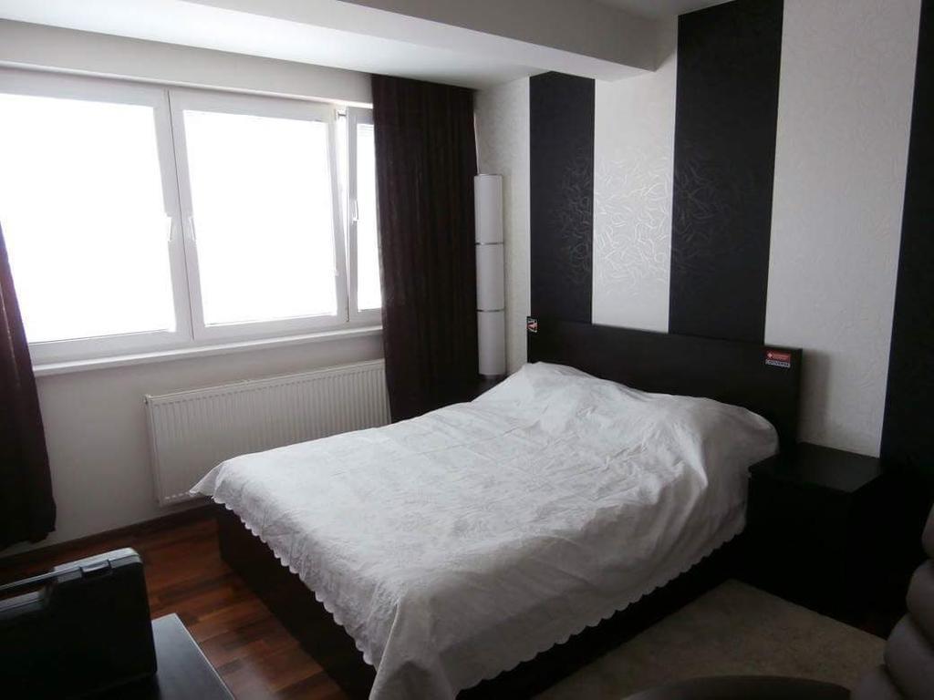 Apartman Deluxe バンスカー・ビストリツァ エクステリア 写真